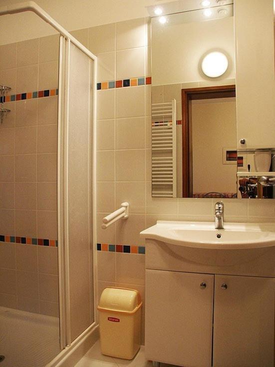 Apartments Villa Fernetich Premantura Pokoj fotografie