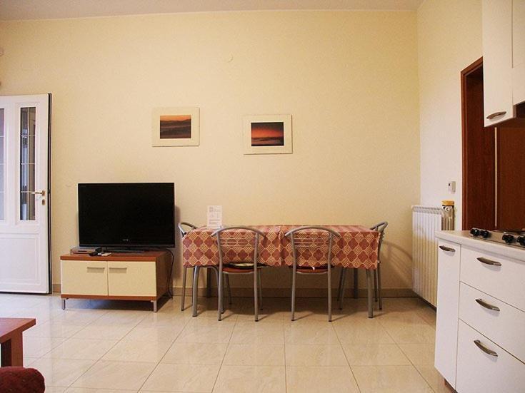 Apartments Villa Fernetich Premantura Pokoj fotografie